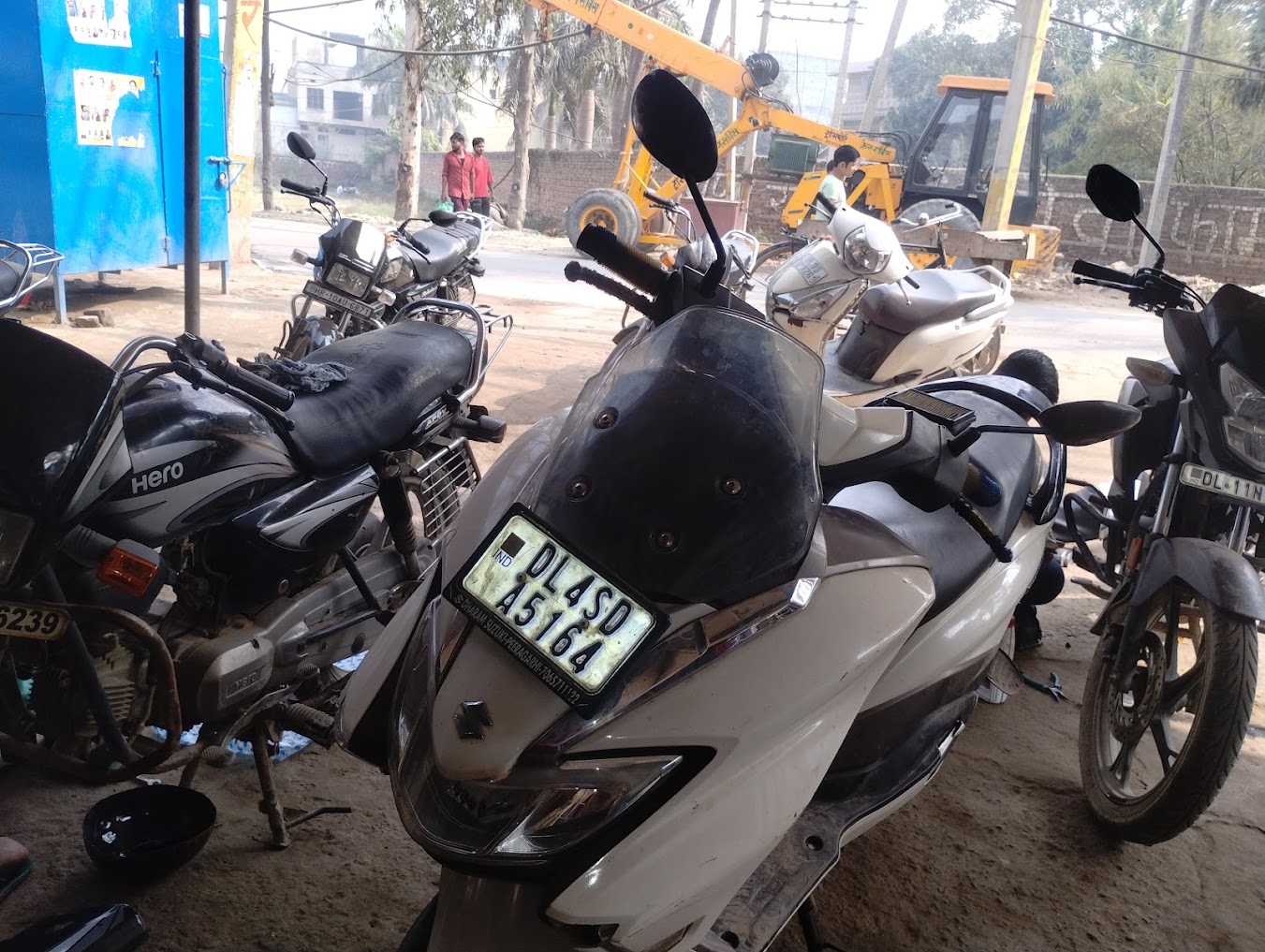 Scooter repair service at Dinesh Bike Point Sonipat
