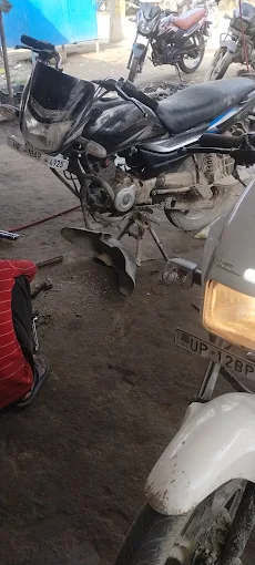 Bike suspension and shock absorber repair at Dinesh Bike Point Sonipat