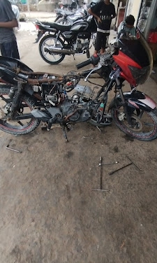 Bike electrical and wiring repair at Dinesh Bike Point Sonipat